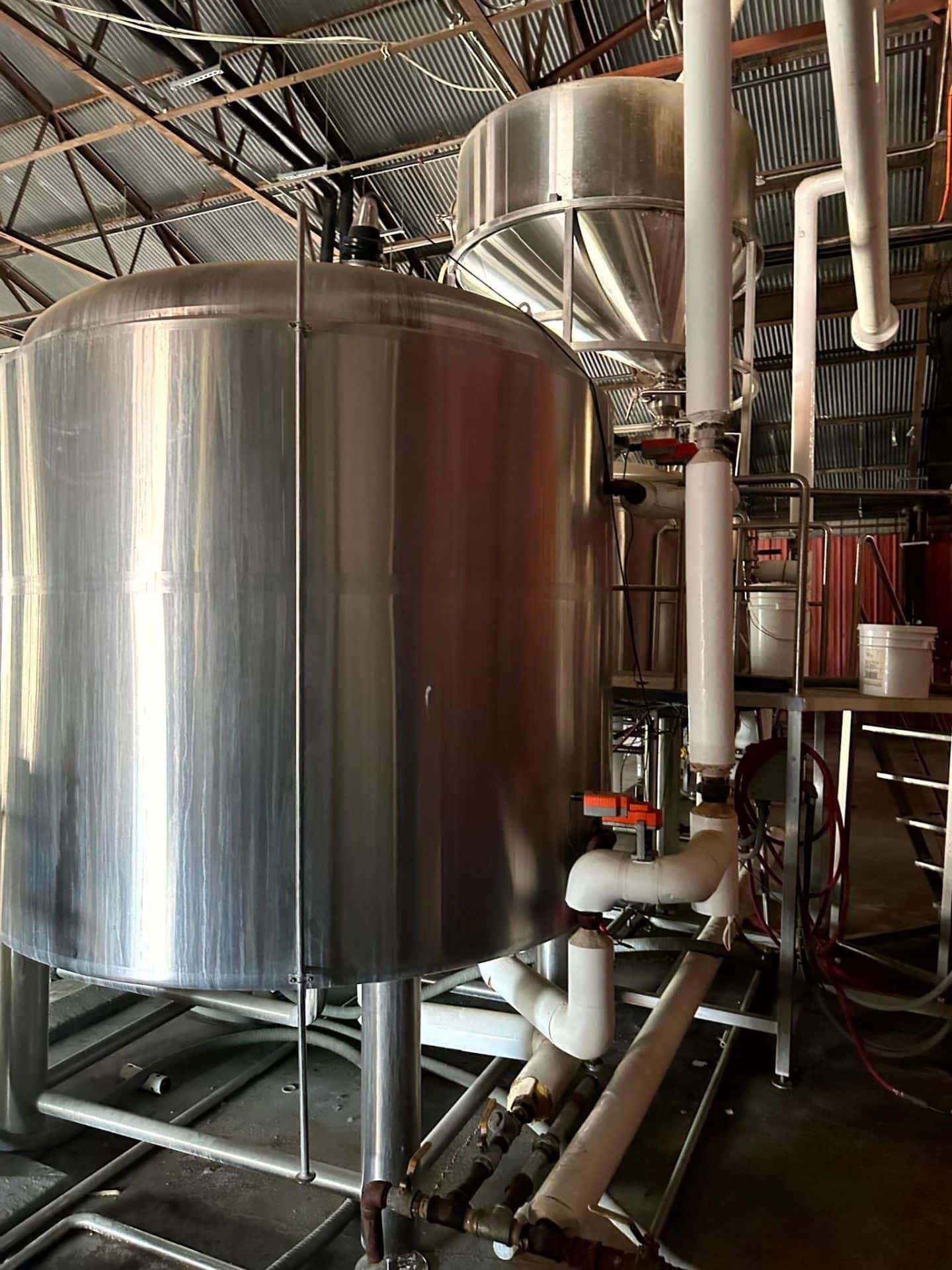 Alpha Brewing Operations 30 Barrel 2 Vessel Brew System, Grist Case and Oversized Heat Exchanger, 2015 - Image 9