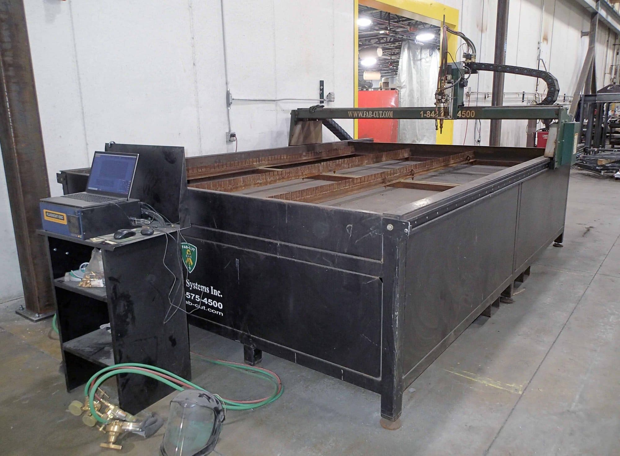 8' x 12' Fab-Cut Pro 8 HD Oxyfuel Cutter, 2023 - Hi Definition, FlashCut Software, Water Table, Warranty