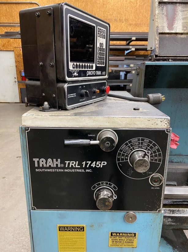 TRAK TRL 1745P Lathe, 1998 – L2 Control Sport Machines Southwestern Industries - Image 2