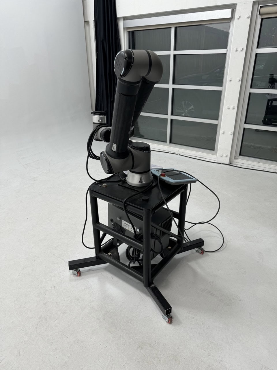 Universal Robots UR10e Cobot, 2019 - Image 2