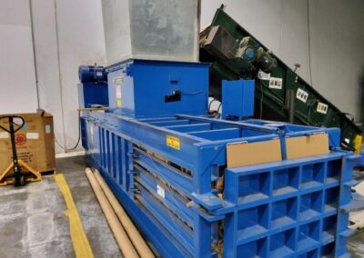 rei ibc na 1295 horizontal baler