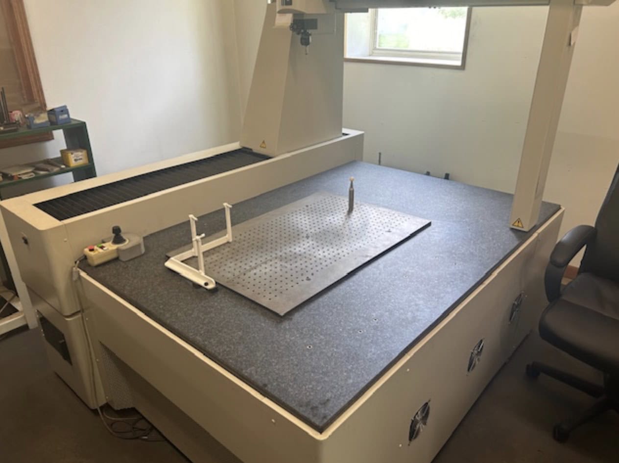 9.10.6 Mitutoyo Apex Bright A910 CMM, 2000 - Probing, Extra Calibration Spheres/Parts