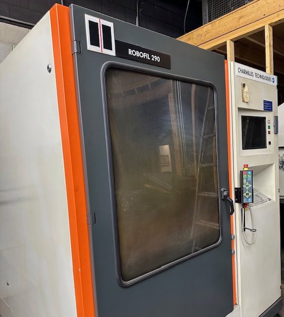 Charmilles Robofil 290 Wire EDM, 1998- Auto Threading, Chiller