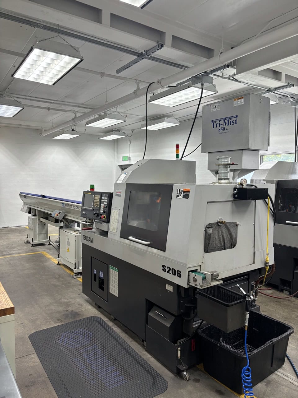 Tsugami S206 CNC Swiss Screw Machine, 2010 - Bar Feeder, Mist Collector, Live Tools