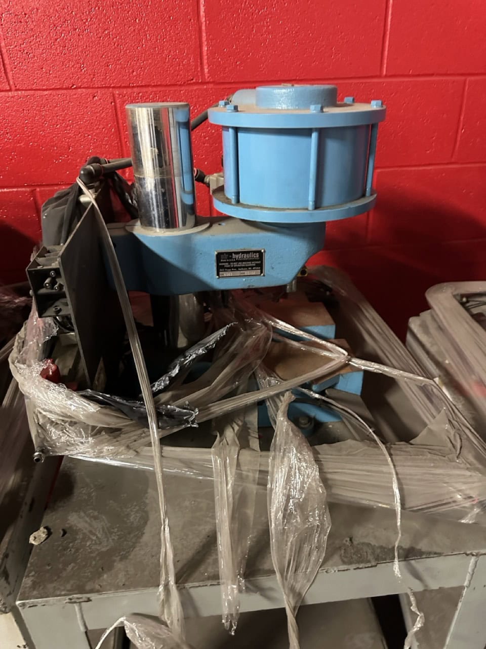 (4) Air-Hydraulics 50-AX Adjustable Air Press