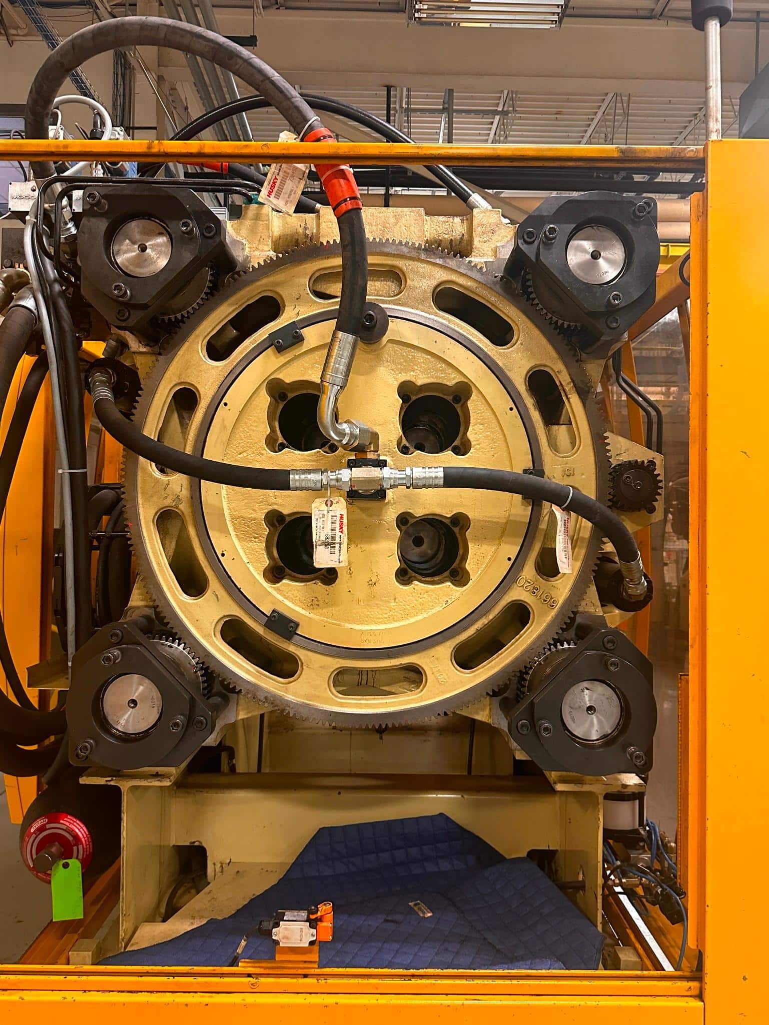 300 Ton 59 Oz Shot Husky RS70/60 Injection Molder, 1998 - Image 15
