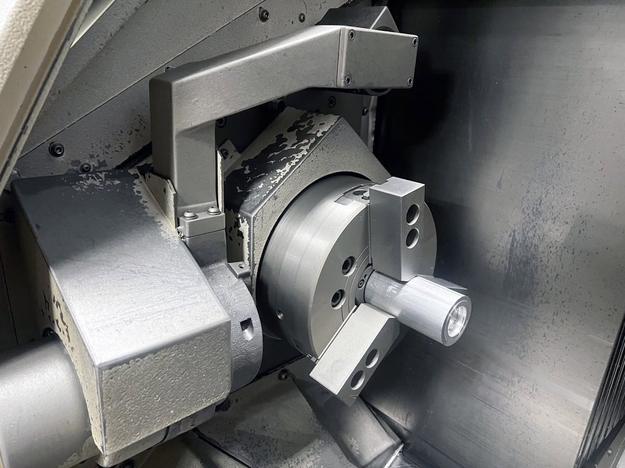 Mazak Multiplex 6200Y CNC Turning Center, 2009 - Y-Axis, Live Tool Milling, LNS Bar Feeder, Conveyor - Image 7