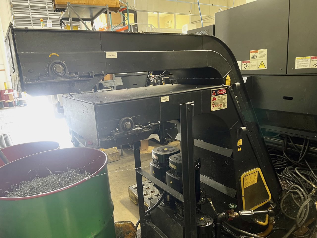 Mazak Multiplex 6200Y CNC Turning Center, 2009 - Y-Axis, Live Tool Milling, LNS Bar Feeder, Conveyor - Image 15