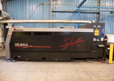 2014 2000 watt amada lcg 3015 aj fiber laser - 5ft x 10ft