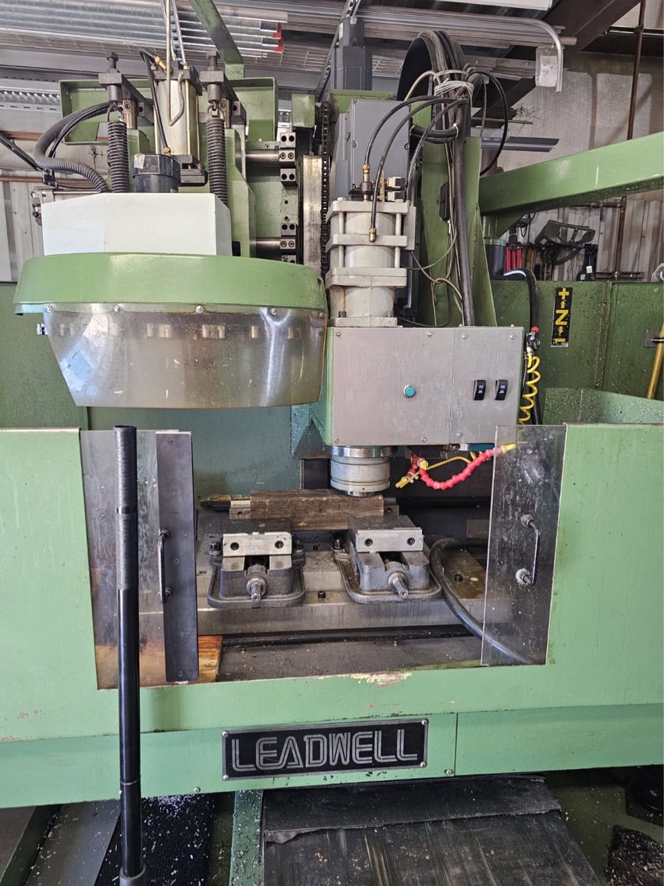 Leadwell MCV-610S VMC, 1988 - BT40, Good Condition - Image 4