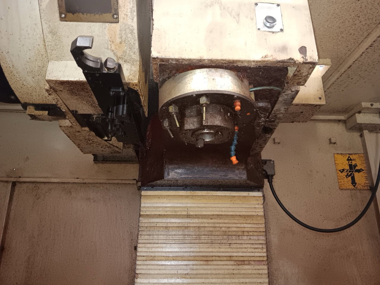 Sharp SV-6030, VMC, 2008 - w/ 4th Axis Rotary, CTS, 10,000 RPM Spindle, Box Way Machine, Under Power Inspection Ready - Image 6