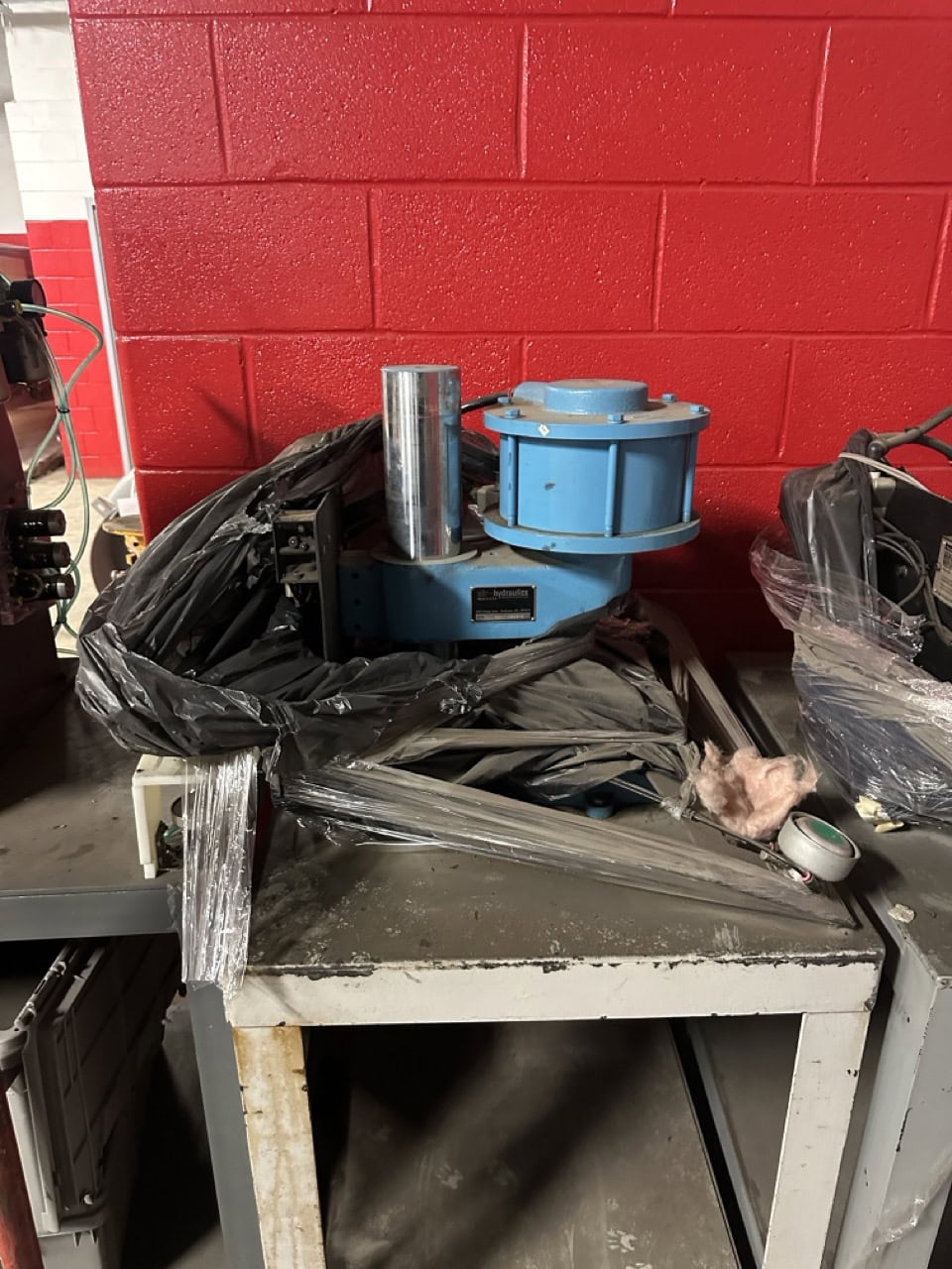 (4) Air-Hydraulics 50-AX Adjustable Air Press - Image 3