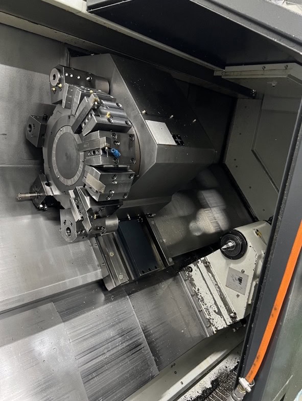 Feeler FT-250 CNC Lathe, 2013 - Tailstock, Chip Conveyor, Steady Rest Included - Image 3