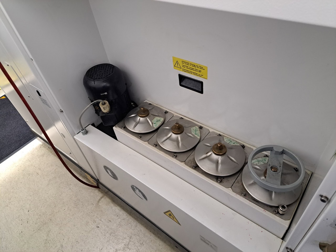 Agie Charmilles RoboForm EDM F0350 SP EDM Sinker, 2013 - Chiller - Image 4