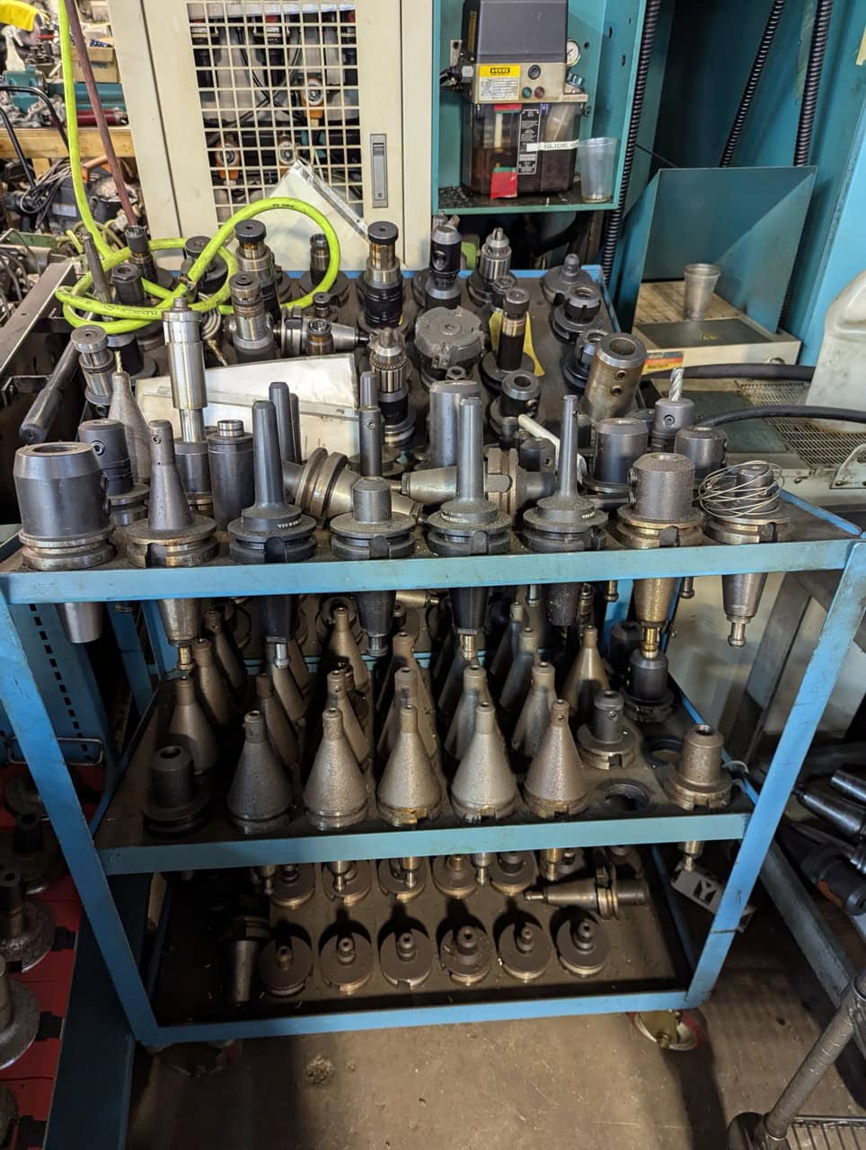 Matsuura MAM700-HF-PC-2, 1999 - Comes with hundreds of tool holders!! - Image 5
