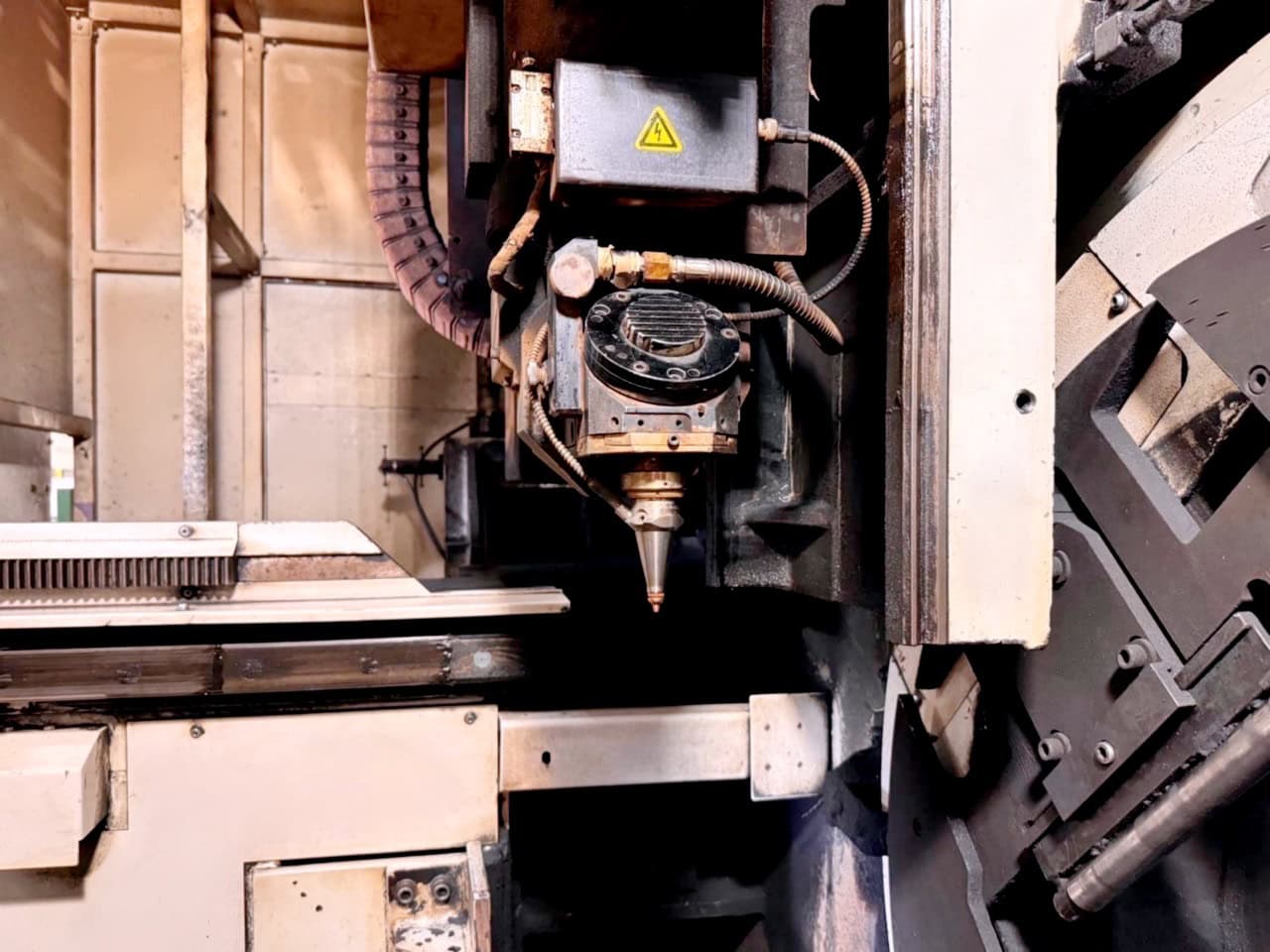 2,500 Watt Mazak Fabri Gear 300 Tube Laser, 2007- Recent Turbo Replacement - Image 6