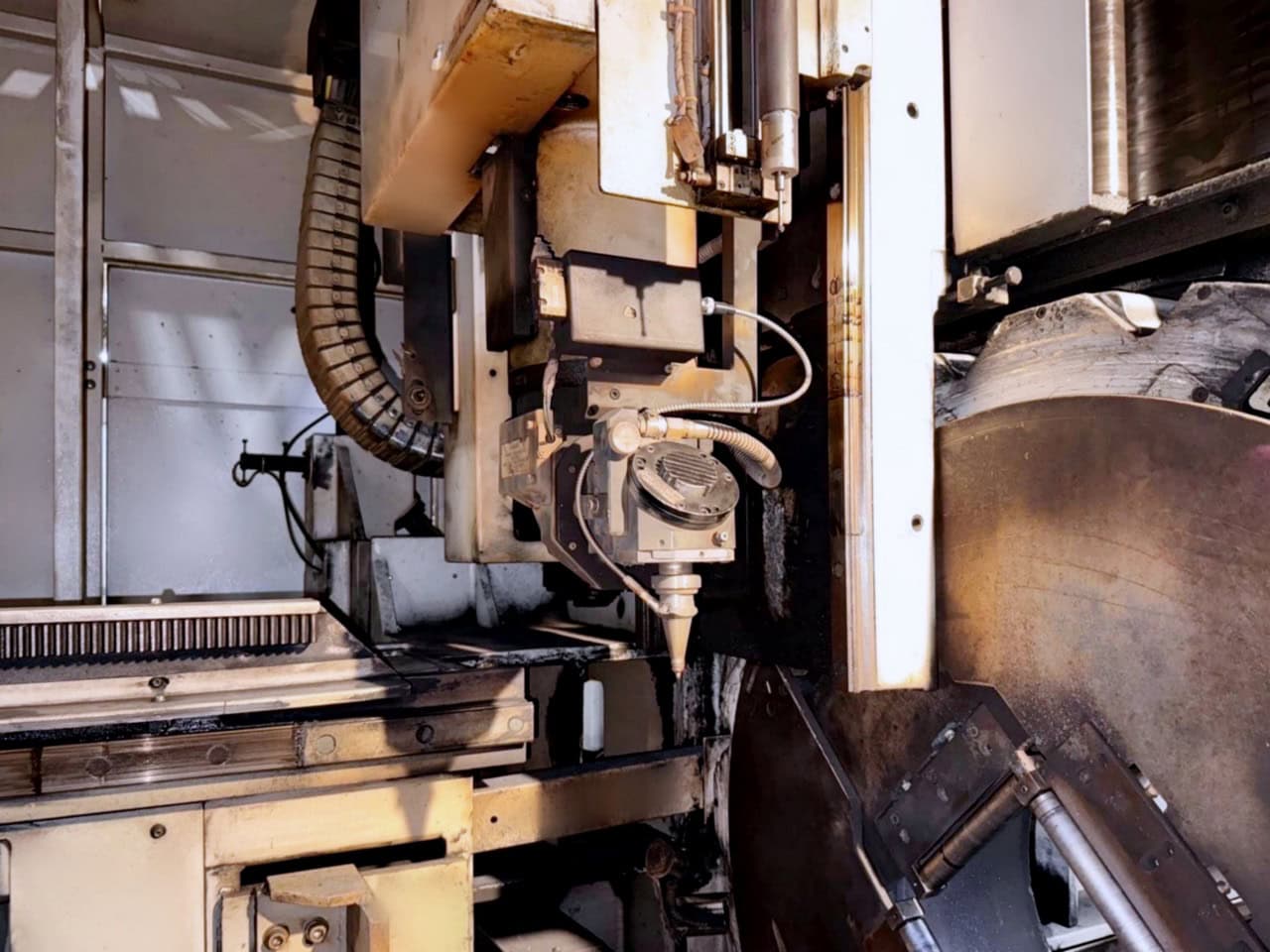 2,500 Watt Mazak Fabri Gear 150 Tube Laser, 2007 - Recently Replaced Resonator - Image 7
