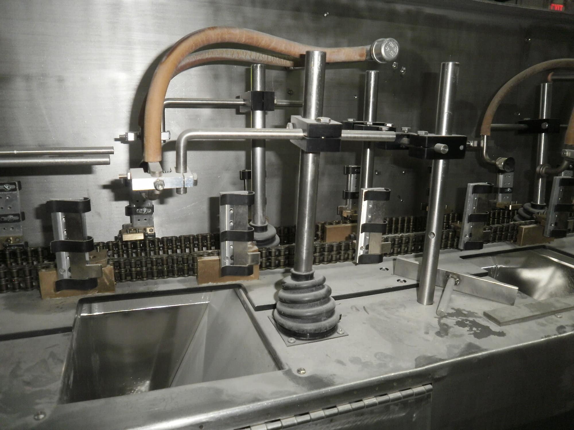 Bartelt IM7-14 Packager Horizontal Form Fill Seal, 2023 - Fully Rebuilt, New Chain & Clamps, New Vacuum Valves. - Image 6