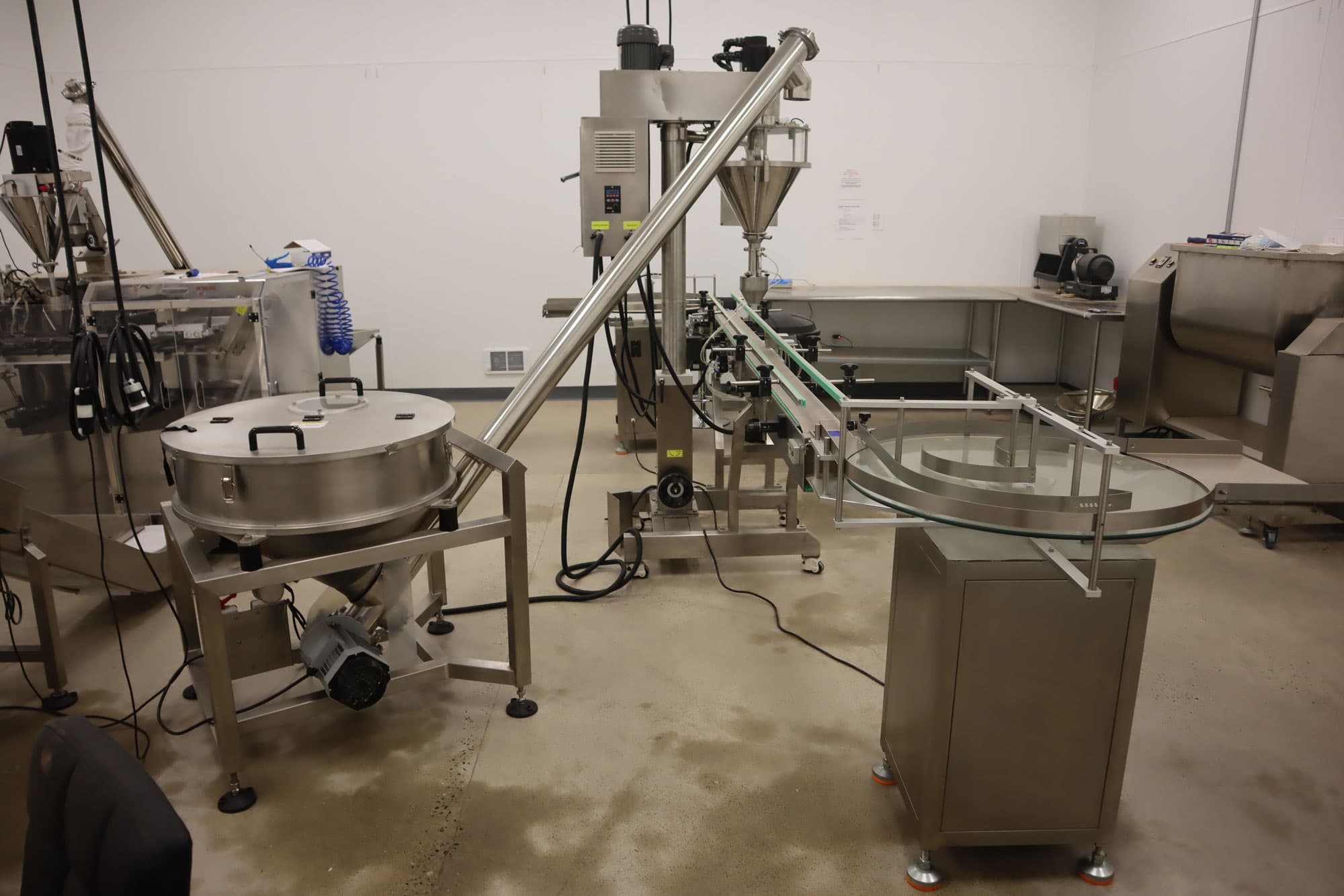 Dession DS-320 Auger Filling Line for Containers, 2021