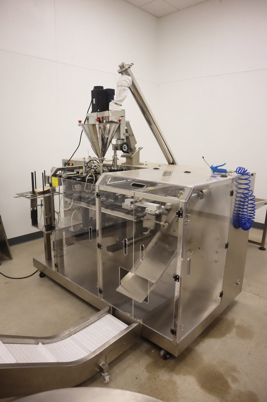 Dession DS-420ZY Doy Pouch Filling Machine with Auger Filler and Conveyor, 2021 - Image 7