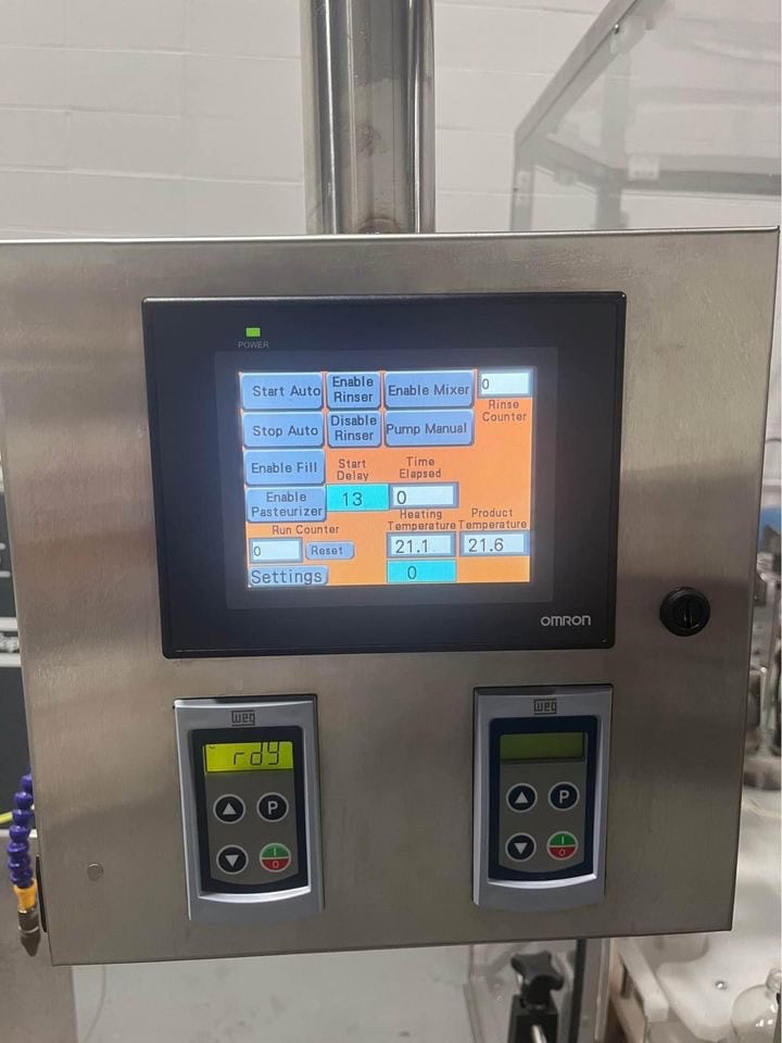 Diamond Process Equipment Filler with Nitrogen Purge and Batch Pasteurizing Mixing Tank and Accumulation, 2021 - Image 3