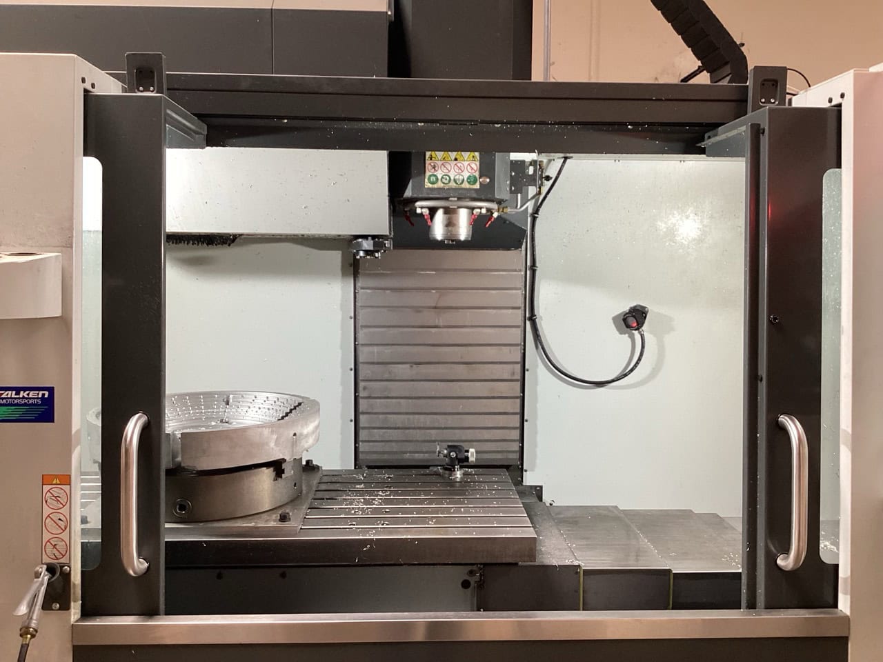 Haas VF-3SSYT VMC, 2022 - Chip Auger, WIPS, High Speed Machining - Image 2