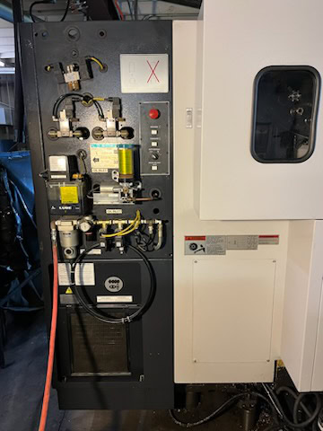Mazak Nexus 410A VMC, 2006 - 4th Axis Rotary, Through Spindle Coolant, Tooling, Chip Auger, Tool Probe, Low Hours - Image 6