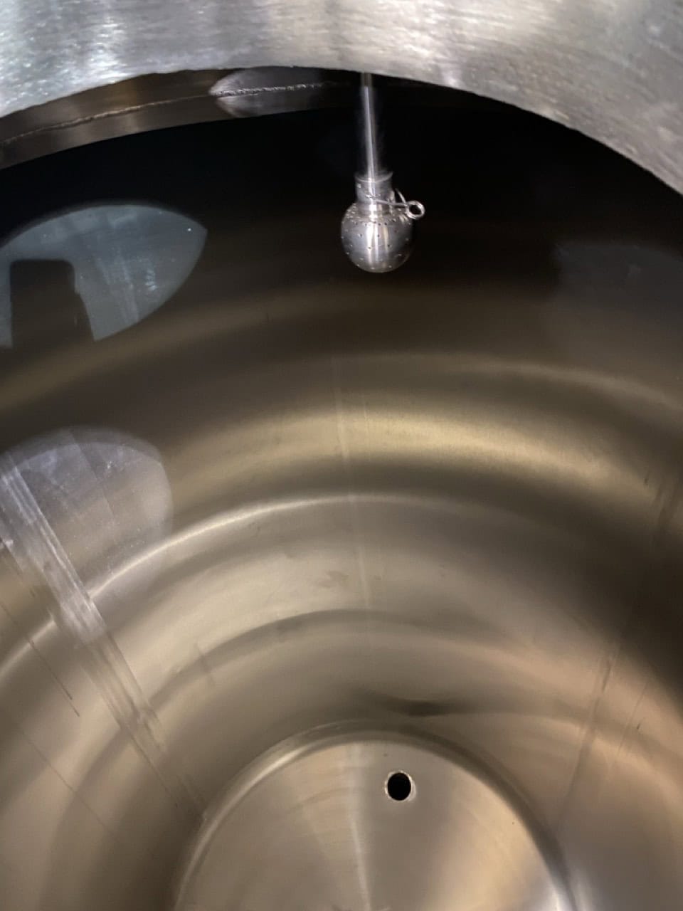 800 Gallon Stainless Steel CIP Tank Skid- Straight Side Height 88" Diameter 52" - Image 10