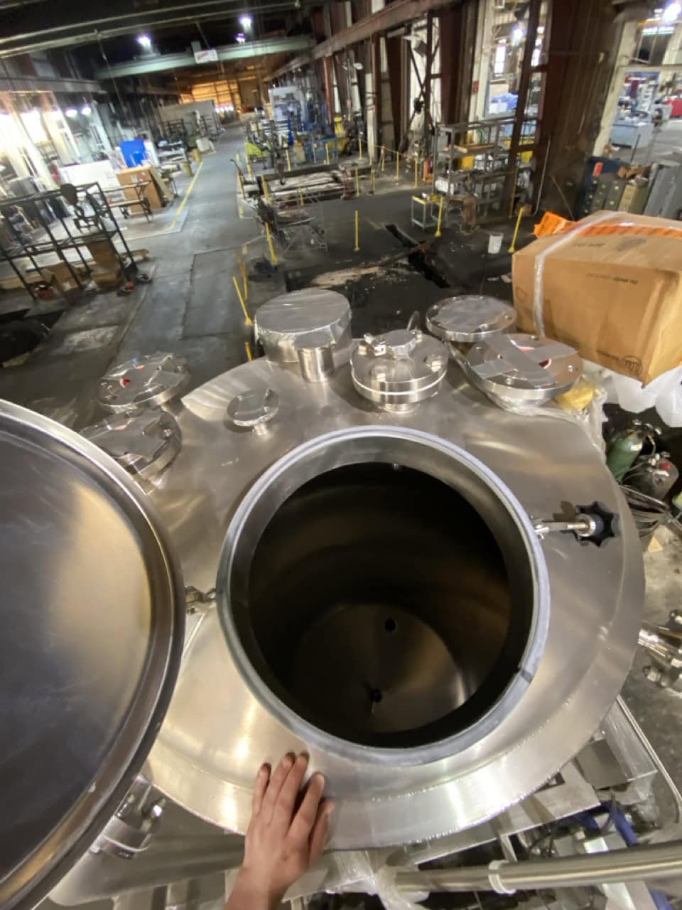 800 Gallon Stainless Steel CIP Tank Skid- Straight Side Height 88" Diameter 52" - Image 11