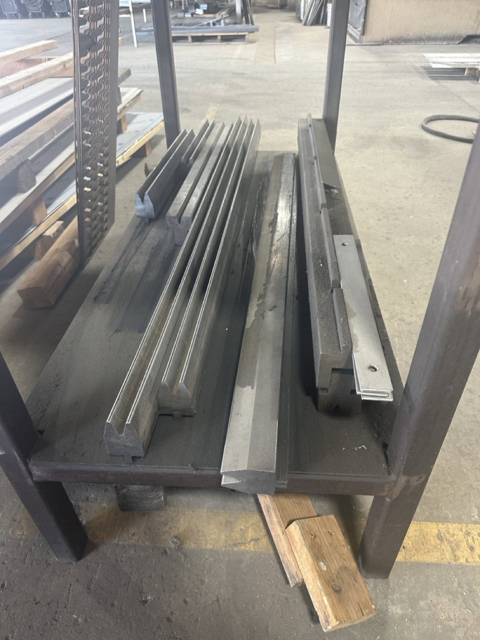 250 Ton x 12' Accurpress 725012 CNC Press Brake, 2008 - Image 9