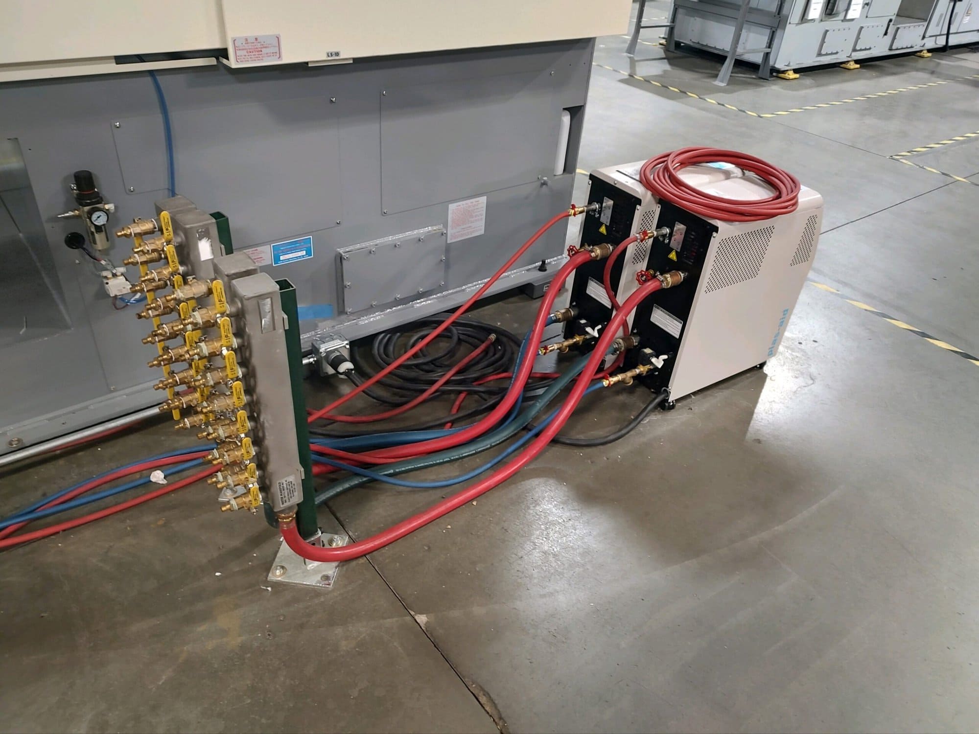 224 Ton 5.5 Oz Shot Size Nissei DCX200III-25A Injection Molding Machine, 2023 - Dryer, Temp Controller, Granulator - Image 7