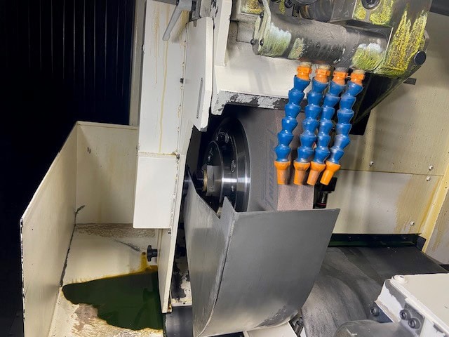 Okuma GP-26W x 65 Compact Cylindrical Grinder, 2019 - Including Plain and Angle Head - Image 7