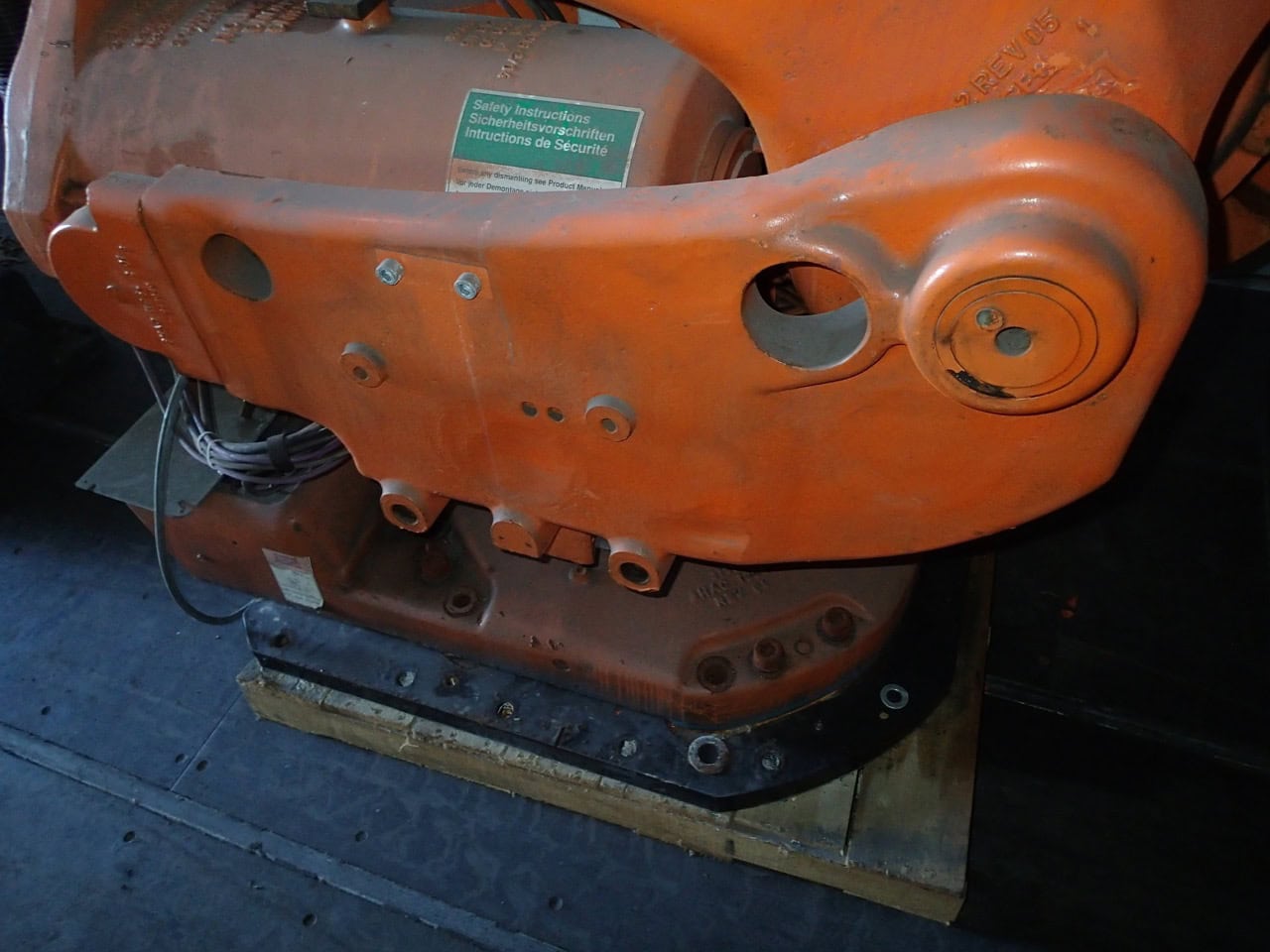 ABB IRB 6600 Robot, 2006 - 6 Axis, IRC5 Drive System 04 Control - Image 64