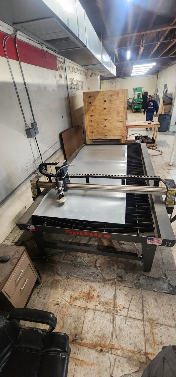 5' x 10' Lone Star Spitfire Plasma Table, Hypertherm Powermax 45
