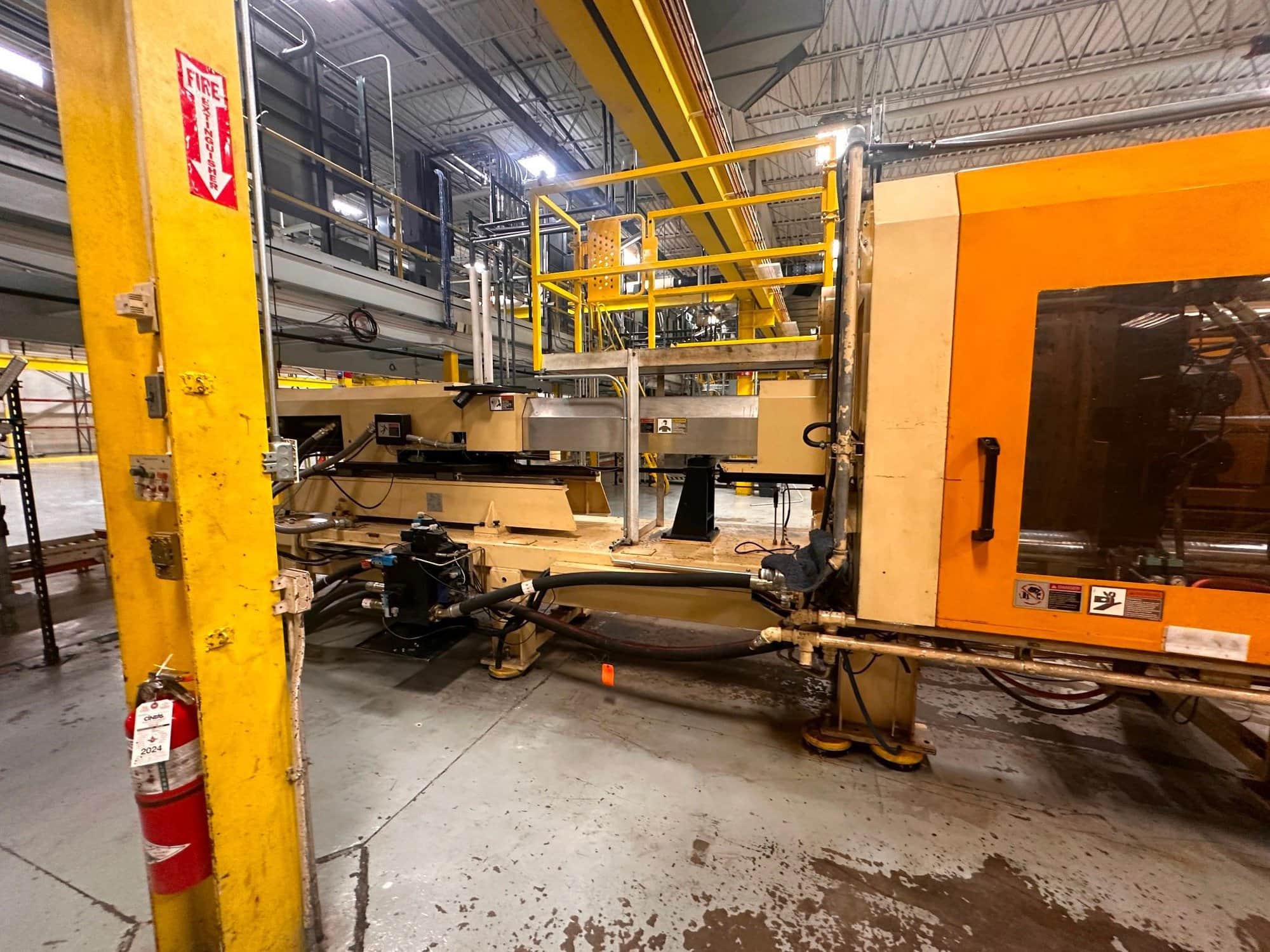 2002 Van Dorn Demag 500SP2800 – 500 Ton Hydraulic Press, 59.2 oz Shot (~1,676 g), Pathfinder Control, Preform-ready - Image 6