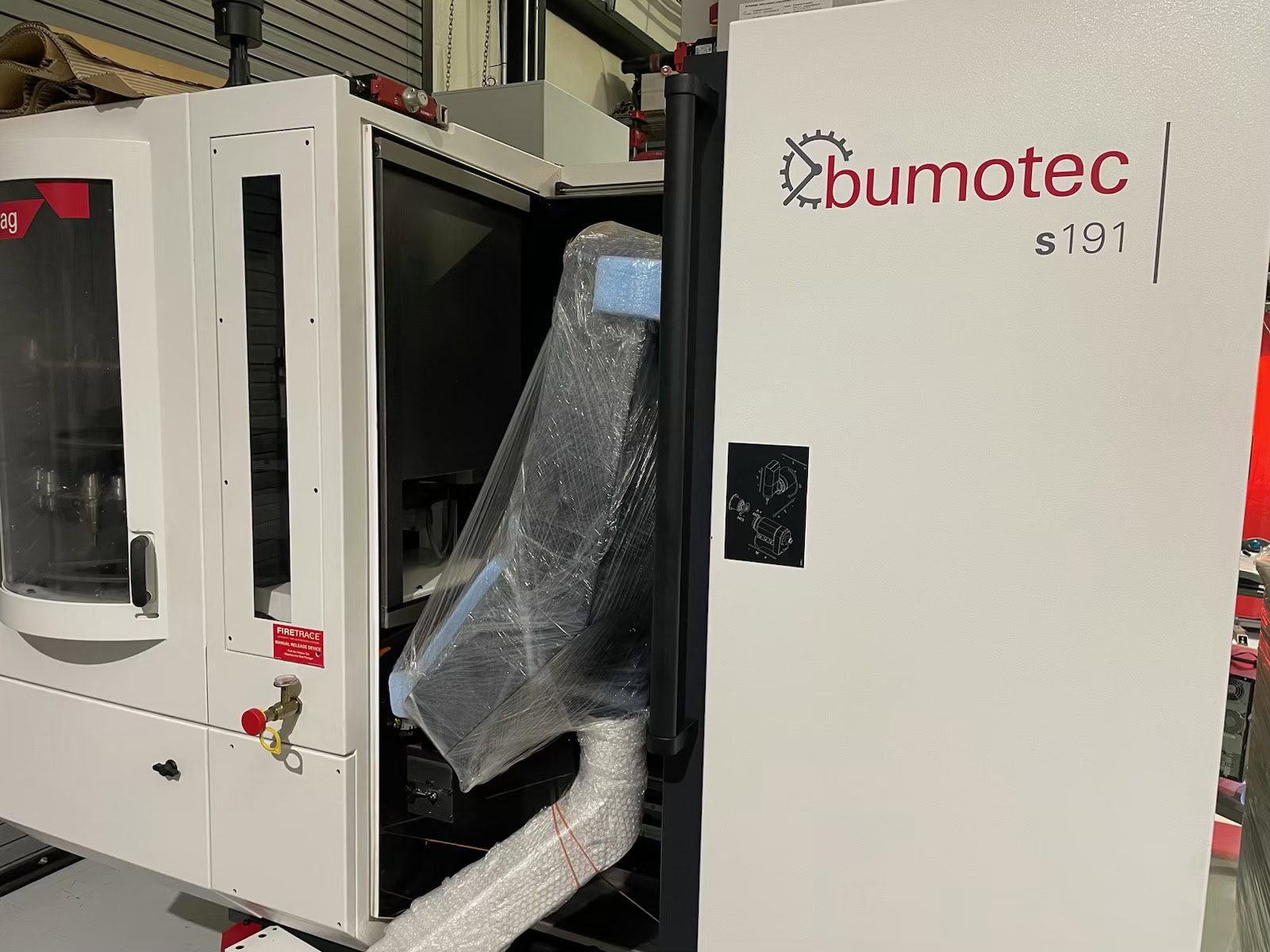 Starrag Bumotec s191H Turnmill Center, 2019 - 3 Spindles, Probe, 1500 PSI, Tooling Included - Image 3