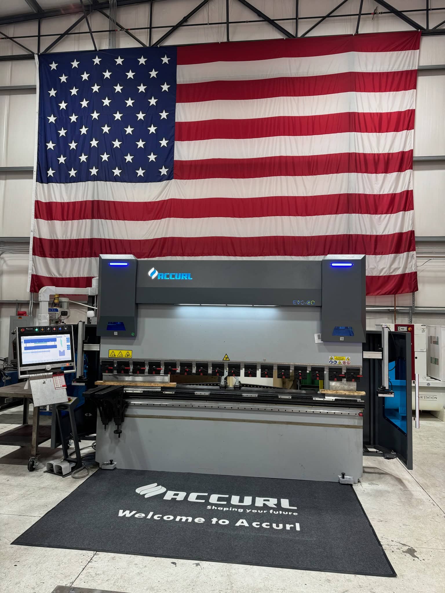 150 Ton x 10' Accurl Genius Pro CNC Press Brake, 2025 - 4 axis back gauge