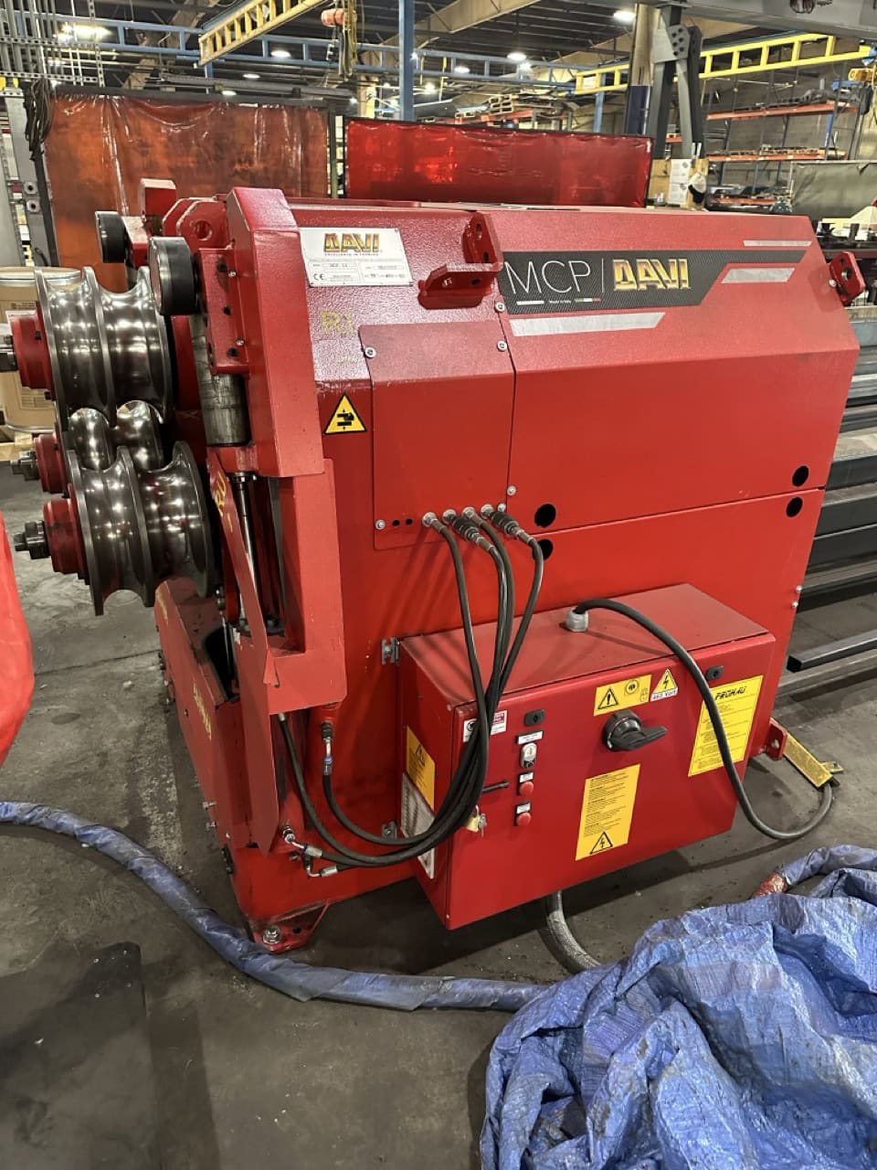 4' x 4' x 1/2" Davi MCP-11 Hydraulic Angle Roll, 2021 - 3 Roll, Tube/Pipe, Low Usage