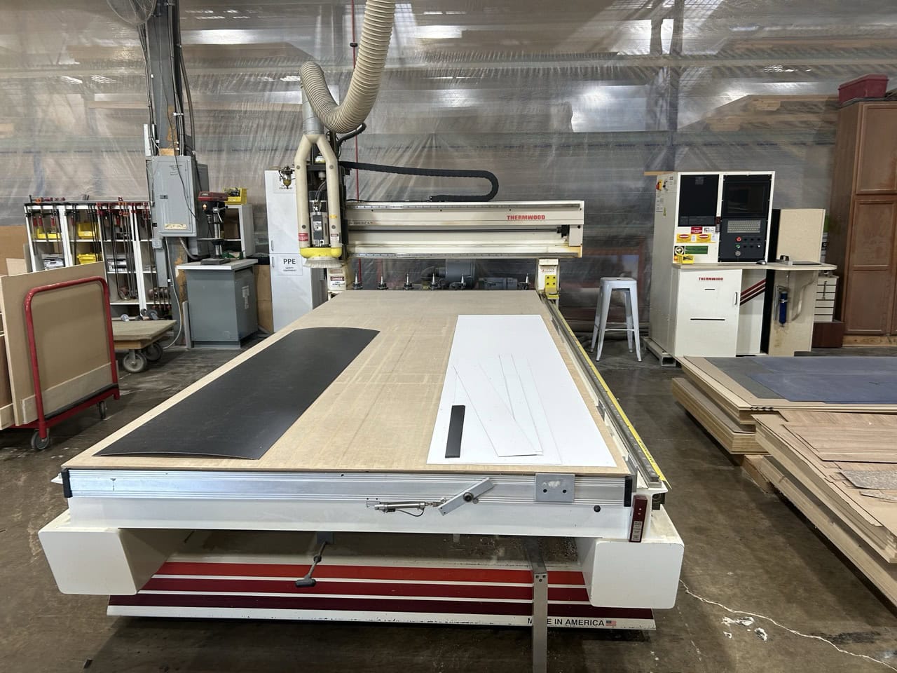 5'x12' Thermwood CS45-512 CNC Router, 2007 - QCore SuperControl, ATC, Under Power, Complete Maintenance Log Available
