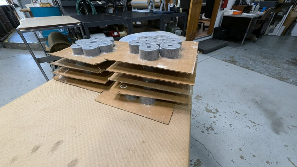 Toyoda GUP 32x100 Universal Grinder, 1981 - Spare Wheels, ID Attachment, Steady Rest Included - Image 13