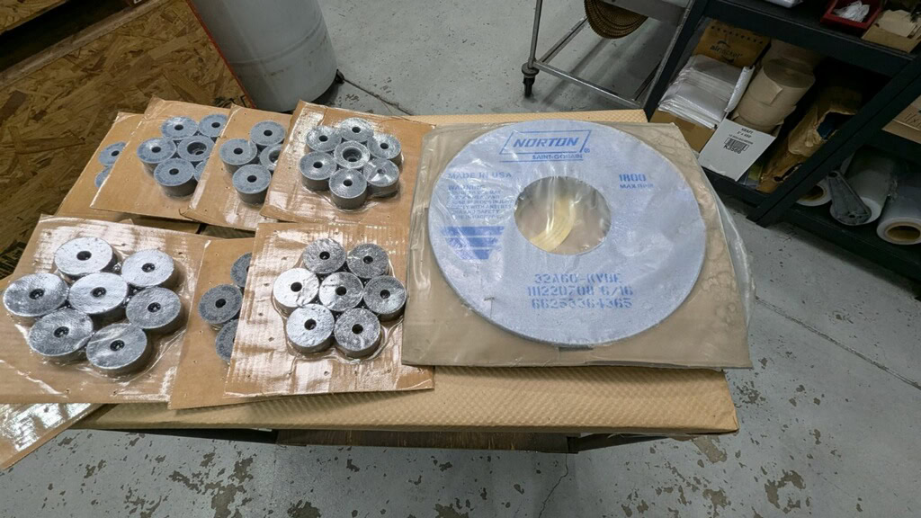 Toyoda GUP 32x100 Universal Grinder, 1981 - Spare Wheels, ID Attachment, Steady Rest Included - Image 14