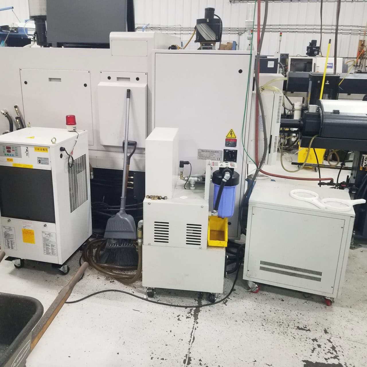 Ray Feng Machine RSB-38Y CNC Swiss Lathe, 2020 - 12' LNS Bar Feeder, High Pressure Coolant, Live Tooling, Chip Conveyor - Image 4