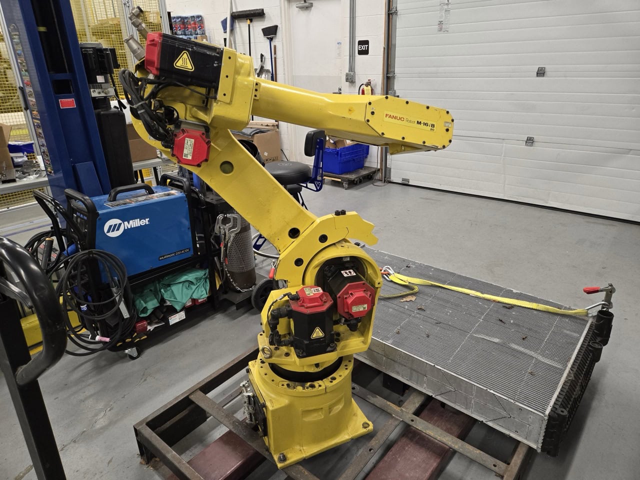 Fanuc M-16iB Robot, 2006