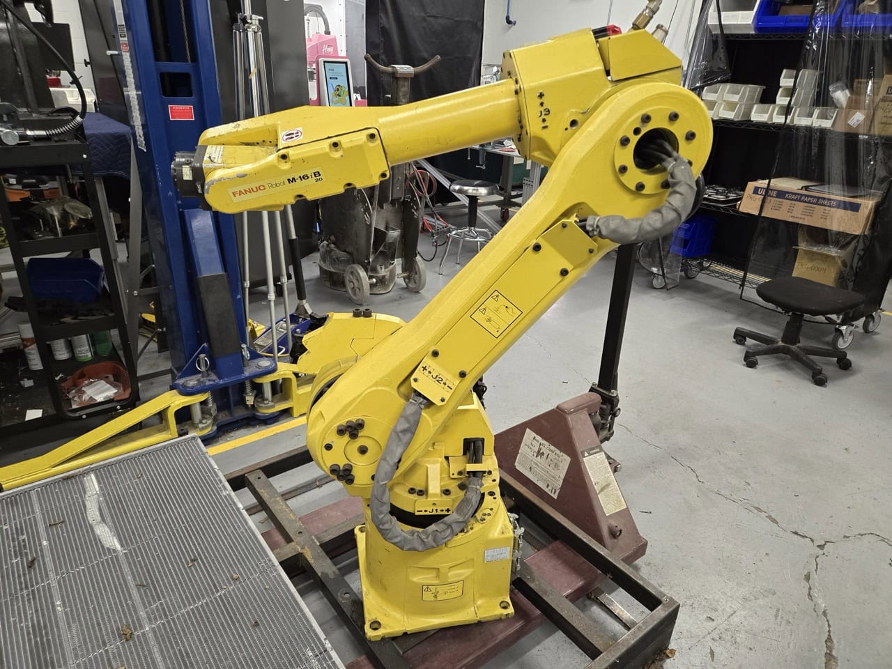 Fanuc M-16iB Robot, 2006 - Image 3