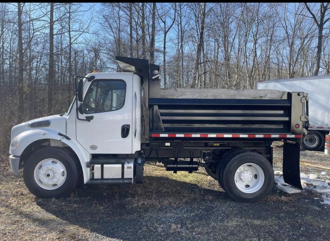 Freightliner M2 106 Medium Duty & Dump Truck, 2020 - ~6700 Miles