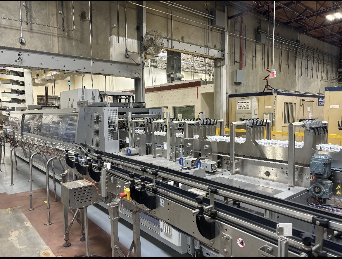 SMI WP 600 Ergon Wrap-Around Case Packer for Corrugated Cardboard Boxes with SMI DV 500 S Ergon Multilane Product Divider, 2020 - Image 5