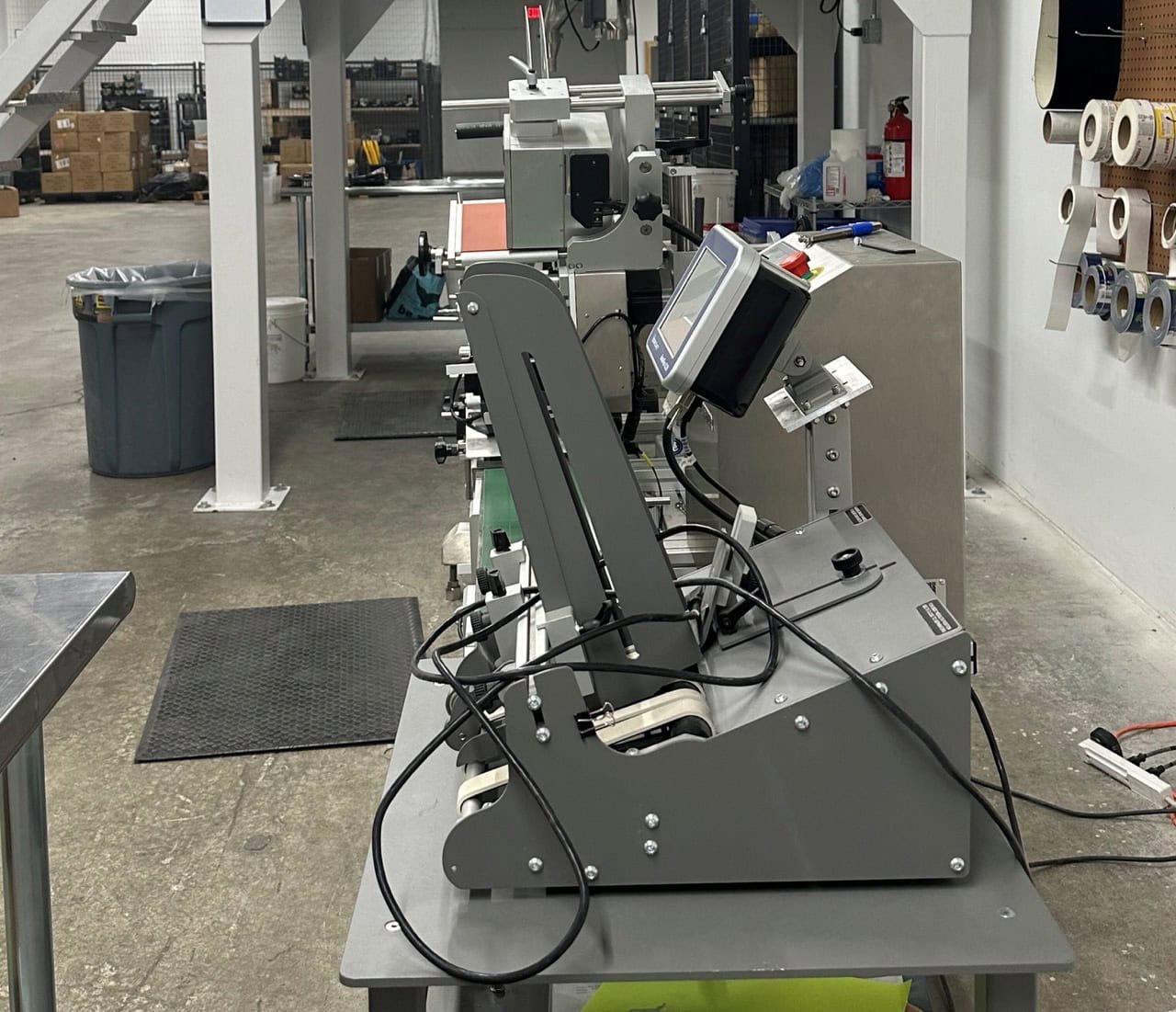 Pack Leader PL-501 Wrap Around Label Applicator and Pack Leader PL-221 Top and Bottom Label Applicator with (2) Videojet 6330 Thermal Printers and Straight Shooter Feeder R-12, 2022 - Image 6