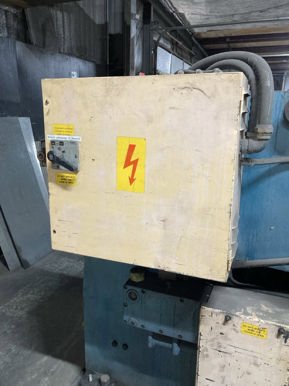 3/16" x 10' Amada M-3045 Mechanical Power Squaring Shear, 1984 - Backgauge - Image 7