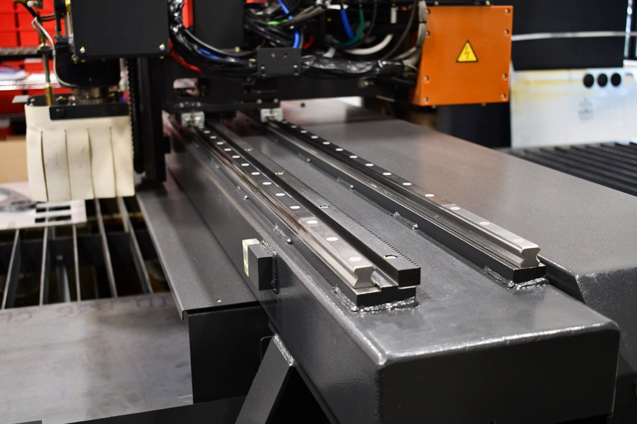 6' X 12' Komatsu TFP612-3 3 Series CNC Oxyfuel-Plasma Cutting System, 2023 - Komatsu 300 Amp, Warranty - Image 9
