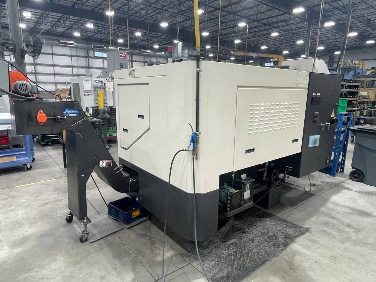 Hwacheon Hi-Tech 200A CNC Lathe, 2008 - Tailstock, C Axis, Live Milling - Image 4
